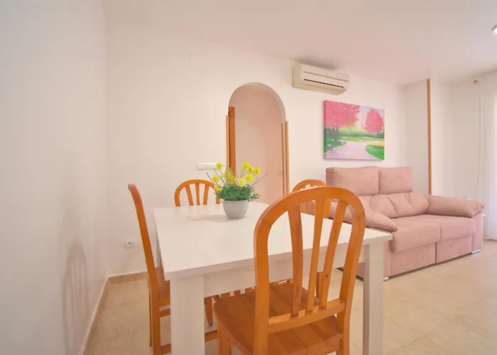 Castillo Playa By Edeal Homes アパート *